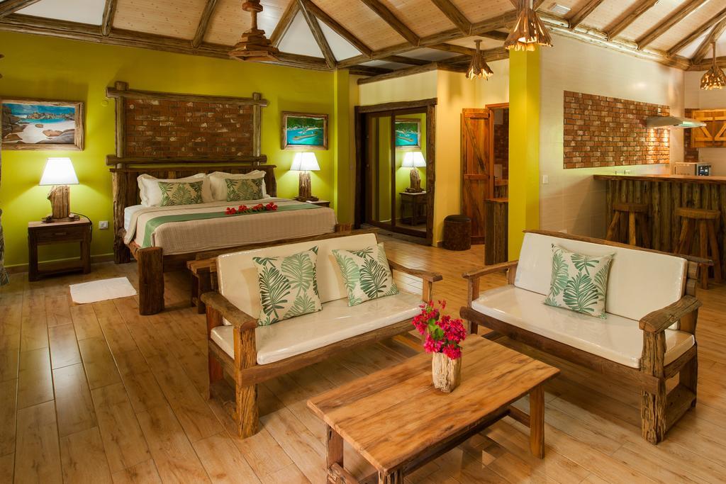 Anse Severe Beach Villas La Digue Exteriör bild